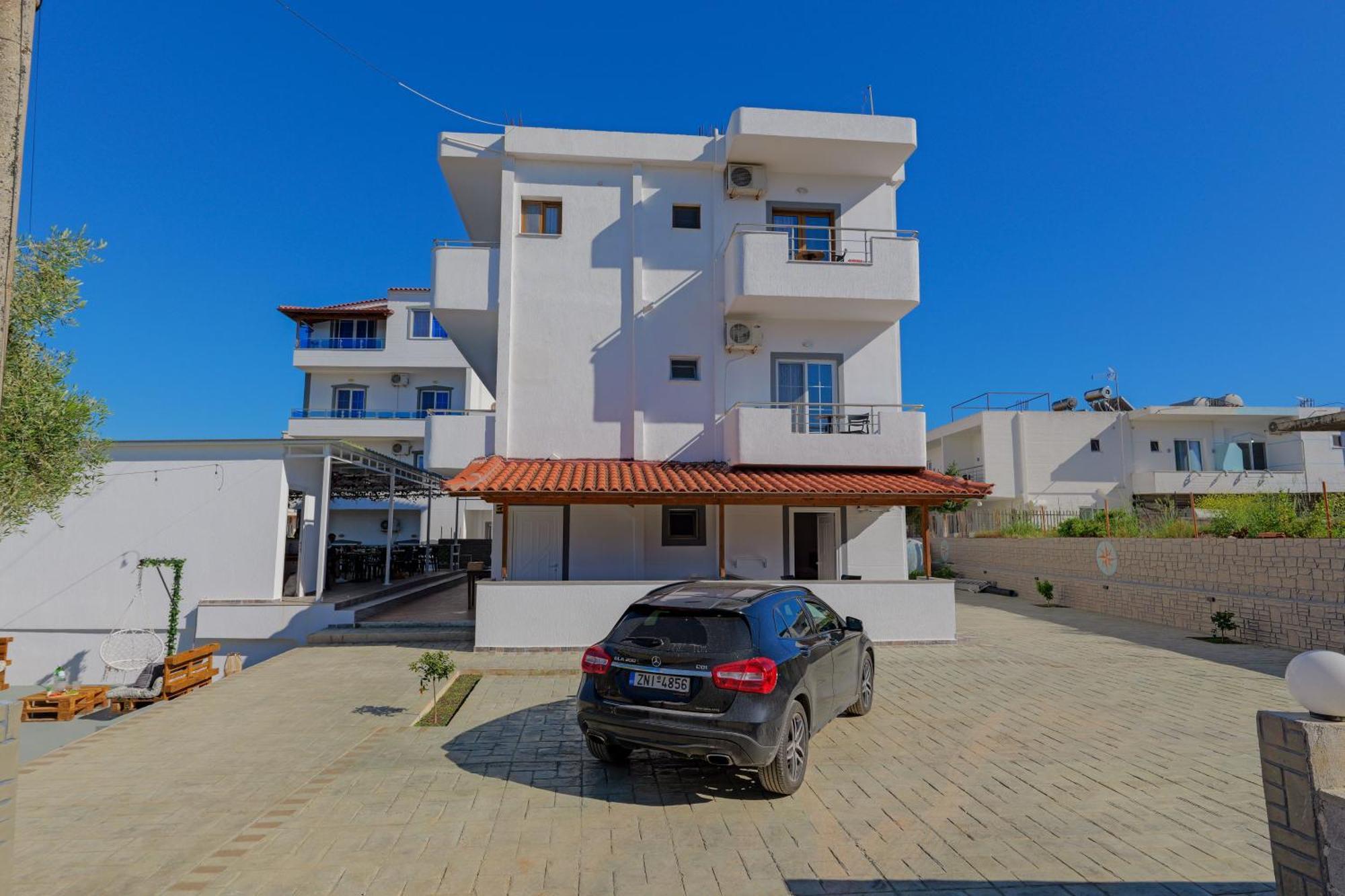Hotel Deja Vu Ksamil Exterior foto