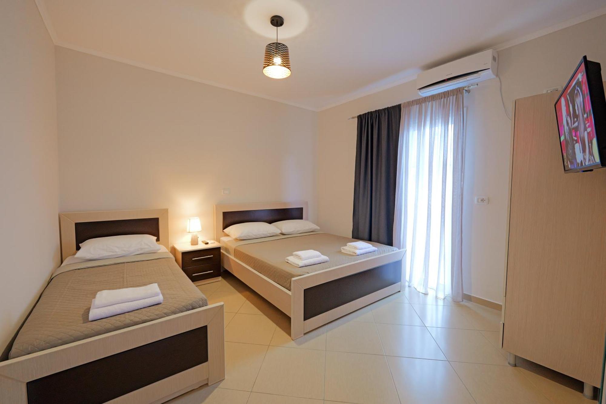Hotel Deja Vu Ksamil Zimmer foto