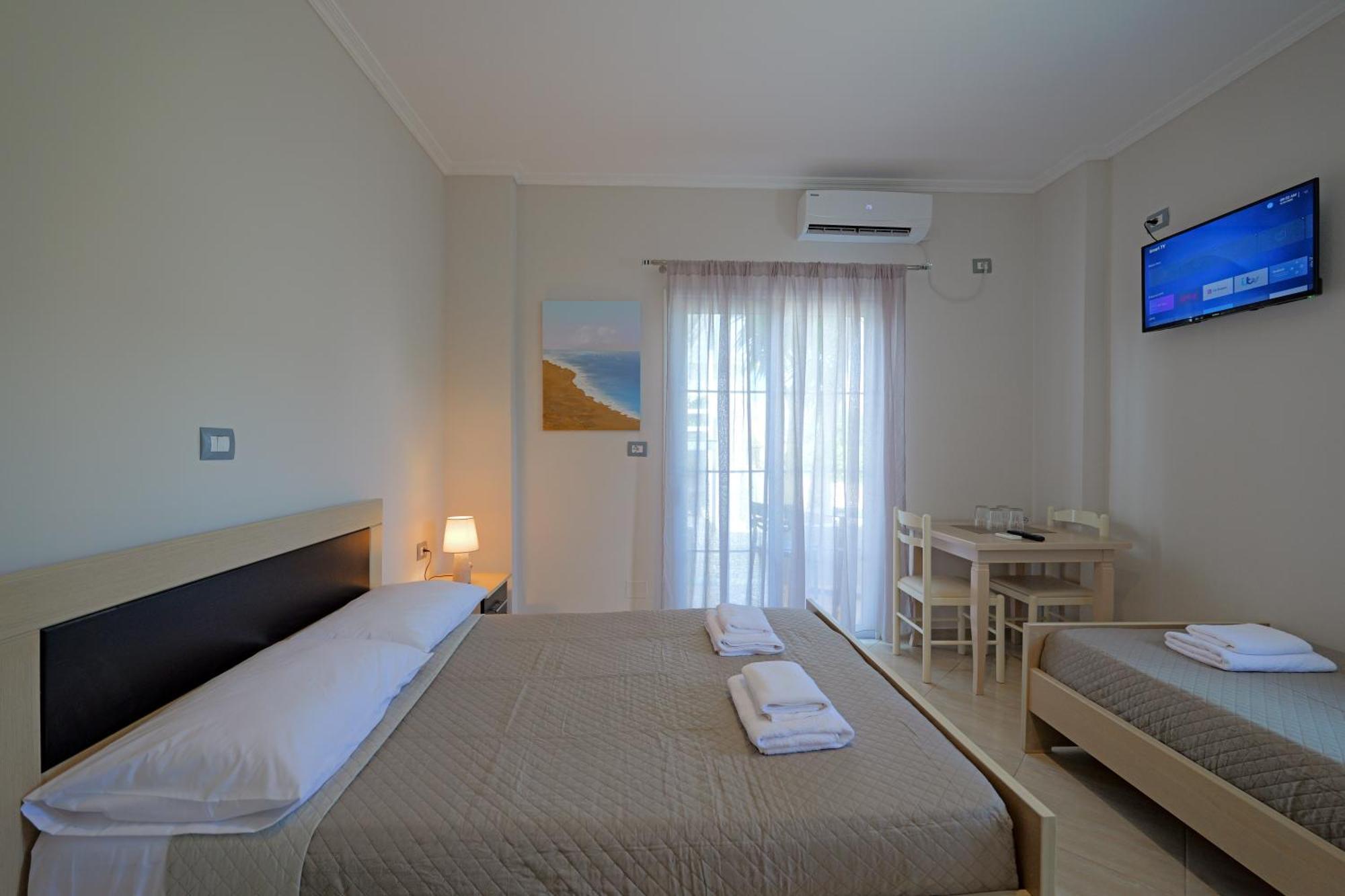 Hotel Deja Vu Ksamil Zimmer foto