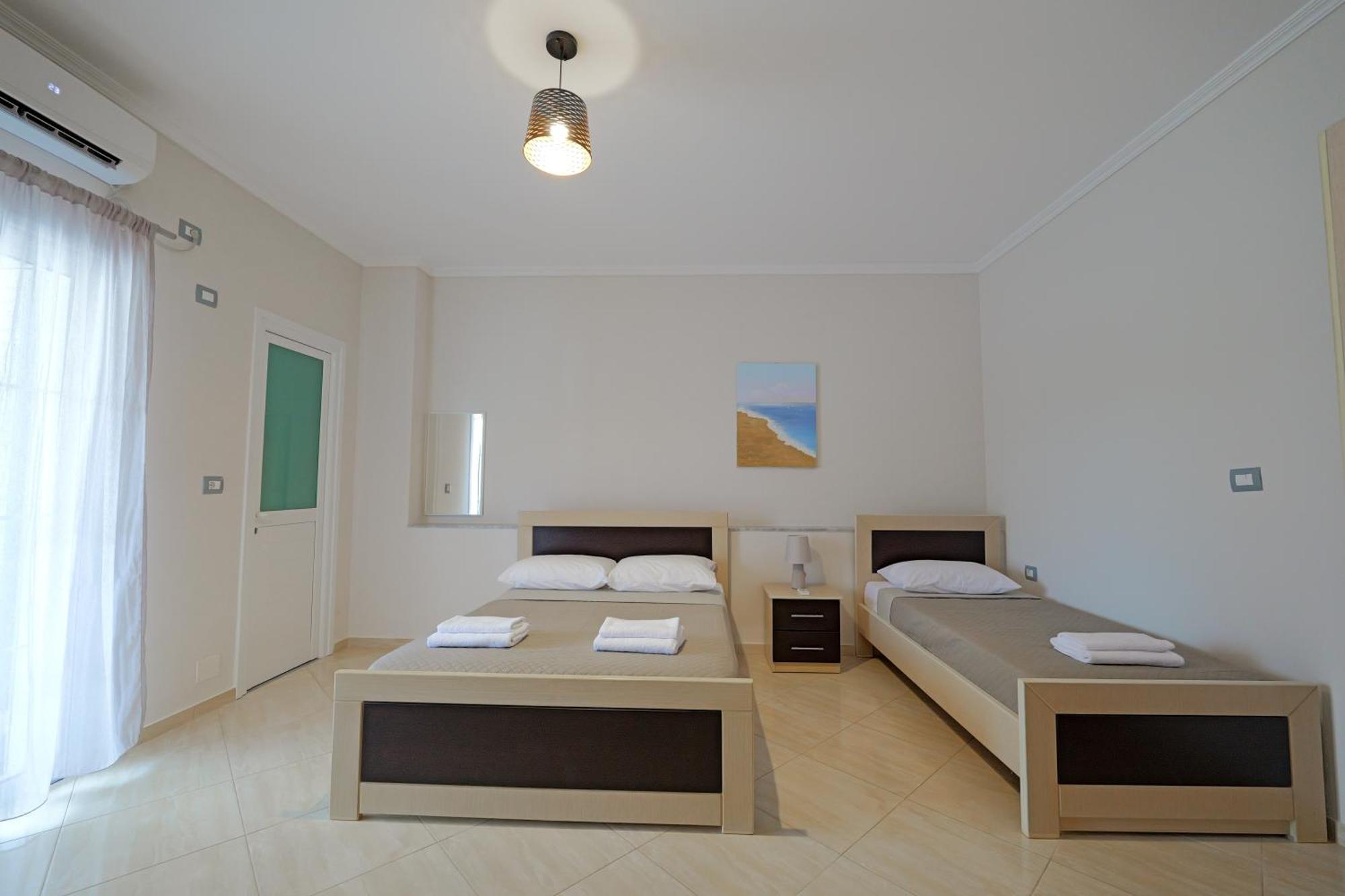 Hotel Deja Vu Ksamil Zimmer foto