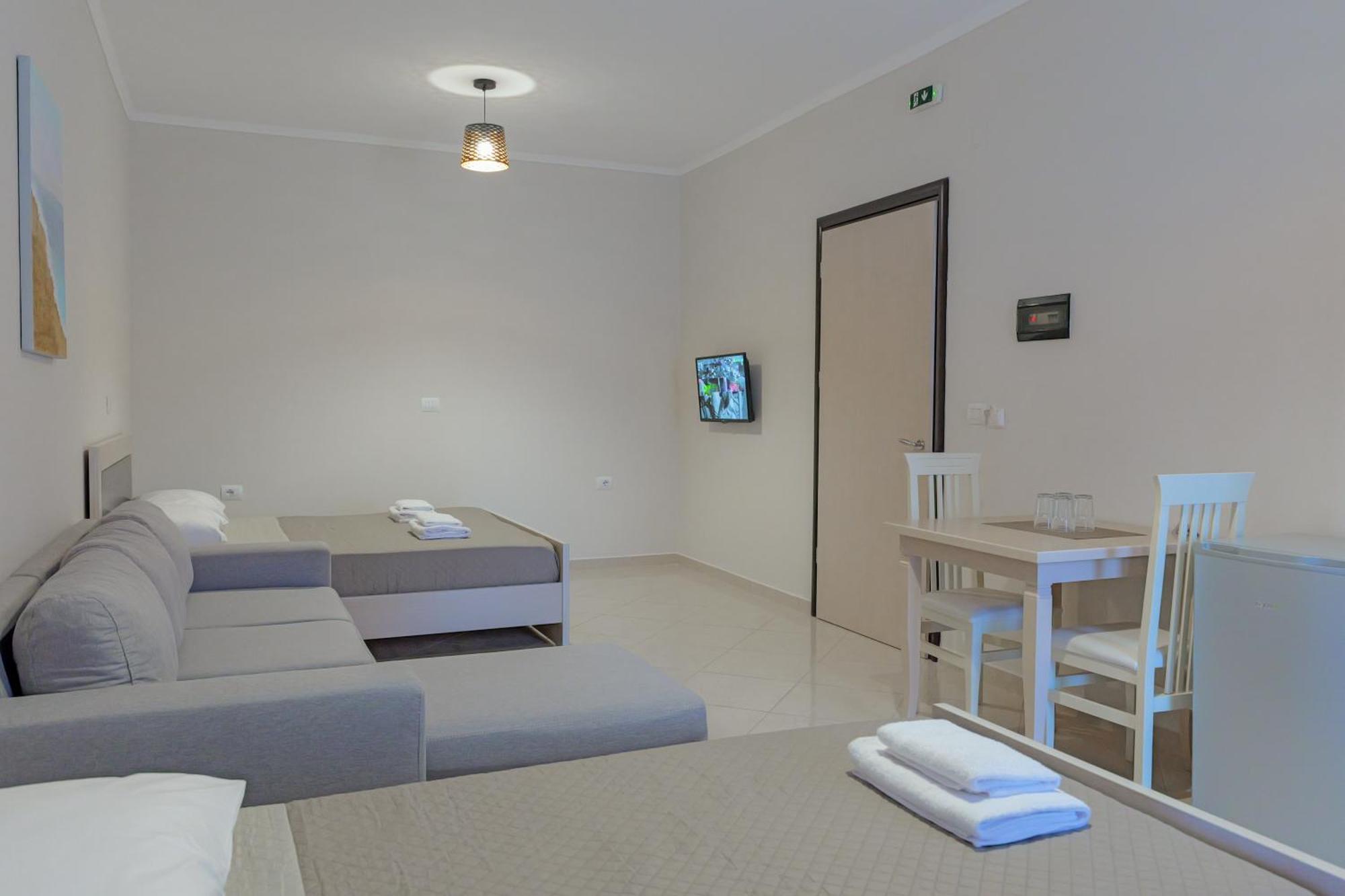 Hotel Deja Vu Ksamil Zimmer foto